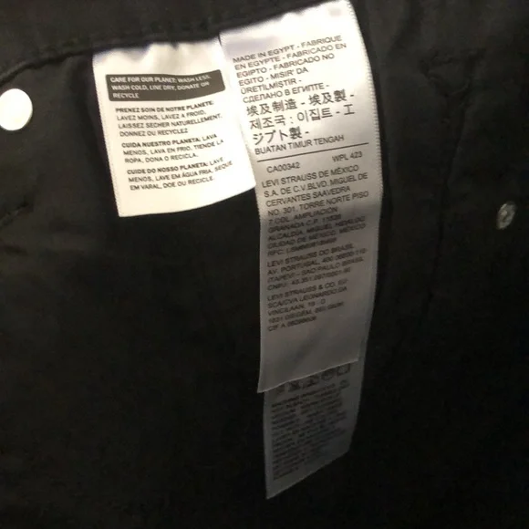 Levi Strauss & Co Women’s Black High Rise Straight Black Jeans in size 24W - Picture 7 of 8